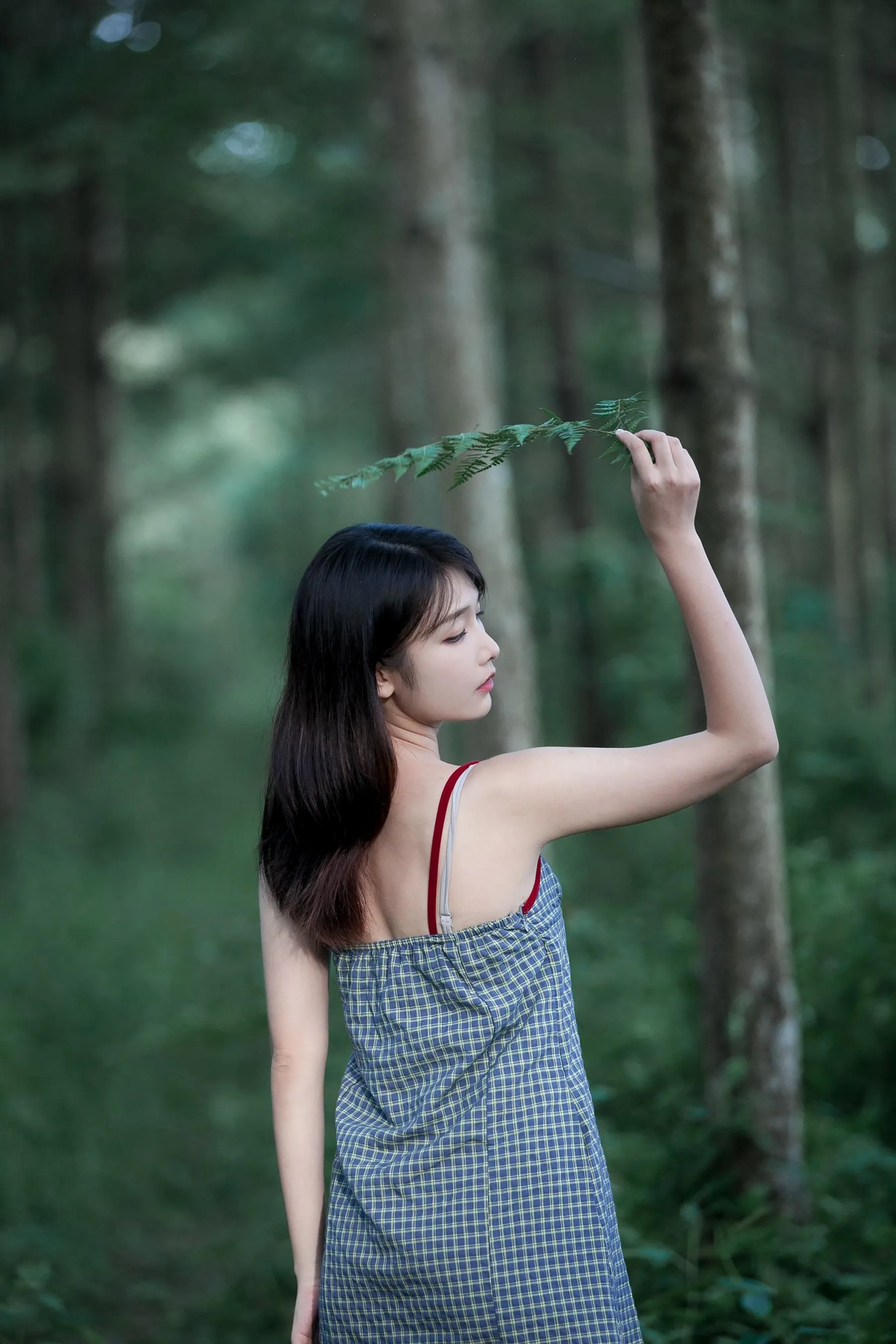 [YITUYU艺图语]2021.11.06 忘忧草 湘湘 [22P]插图1
